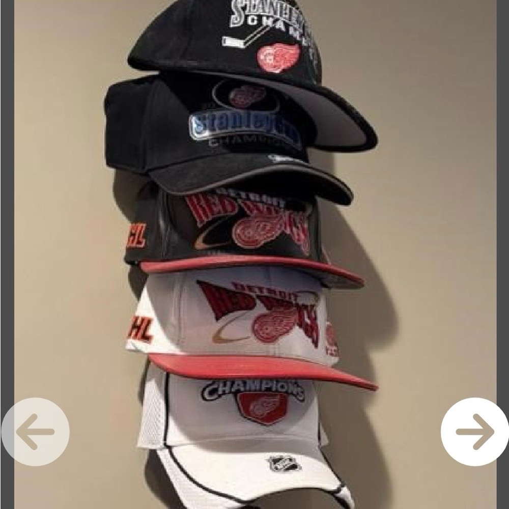 Detroit Red Wings Cap Collection